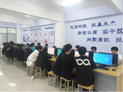 为扎实推进“访企拓岗促就业” 专项行