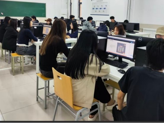 深耕课程思政建设 筑牢育人根基
